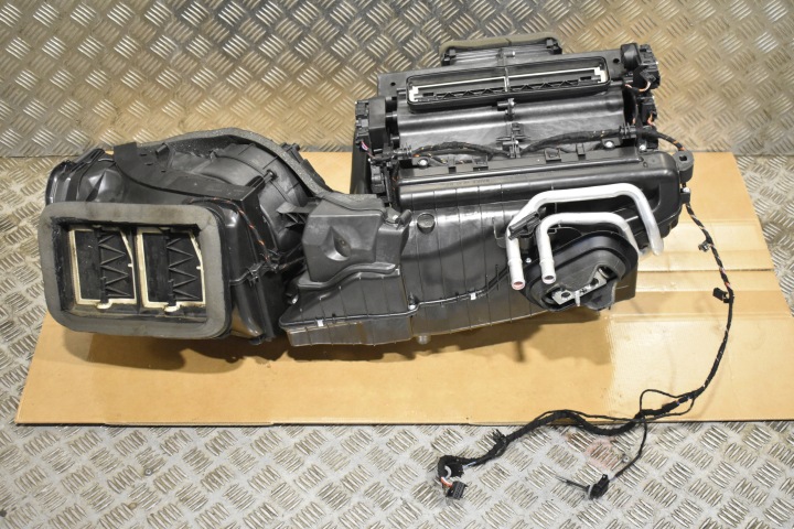 IDEALNA Bloc de chauffage complet PORSCHE CAYENNE 9Y AUDI Q7 Q8 1