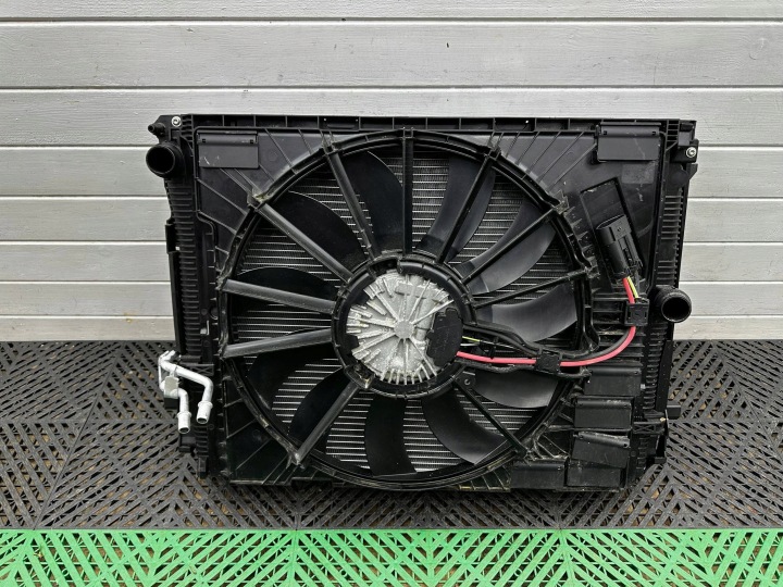 Kühler Lüfter vorne BMW M4 G82 G83 8666819