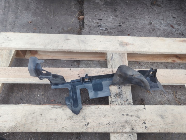 air duct air line VOLKSWAGEN VW JETTA VI 1.6 TDI 5C6121283