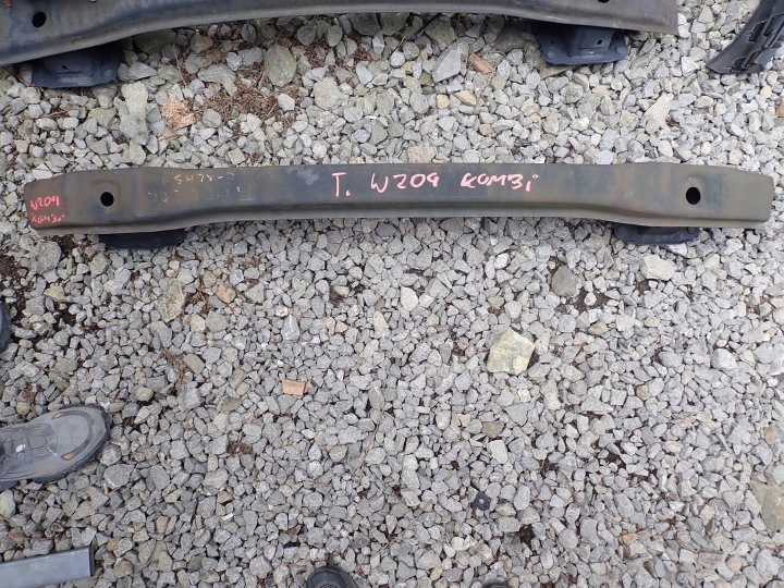 träger unter Stoßstange heck MERCEDES C-KLASA W204 2007- A2046100414 KOMBI
