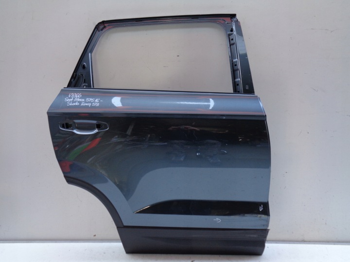 DVERE PRAVÉ ZADNÉ SEAT ATECA 575 16- SKODA KAROQ 57A 17- NR 43366