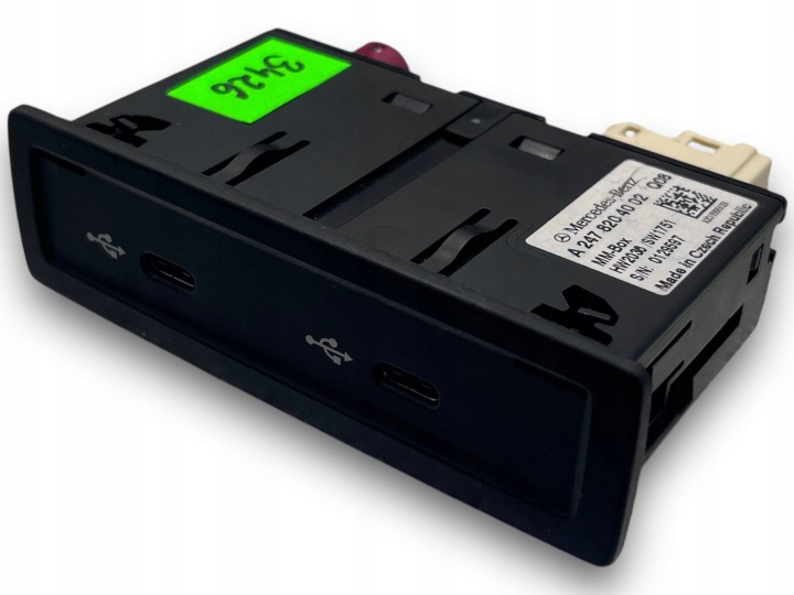 MERCEDES W247 PORT USB 2478204002 @M