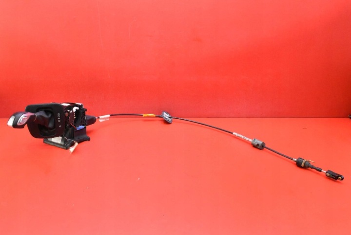 trim gear lever of the gear AUTOMAT CJ5P-7K004-D FORD KUGA MK2 2.0 TDC 163 KM