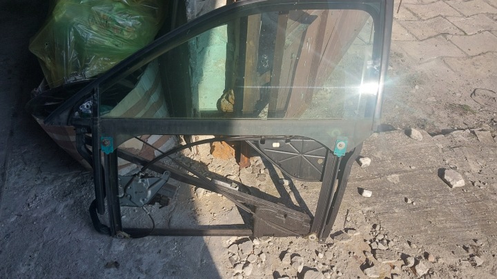mécanisme mécanisme essuie glaces châssis vitre gauche avant Audi A3 8L 96-03 R. 3D