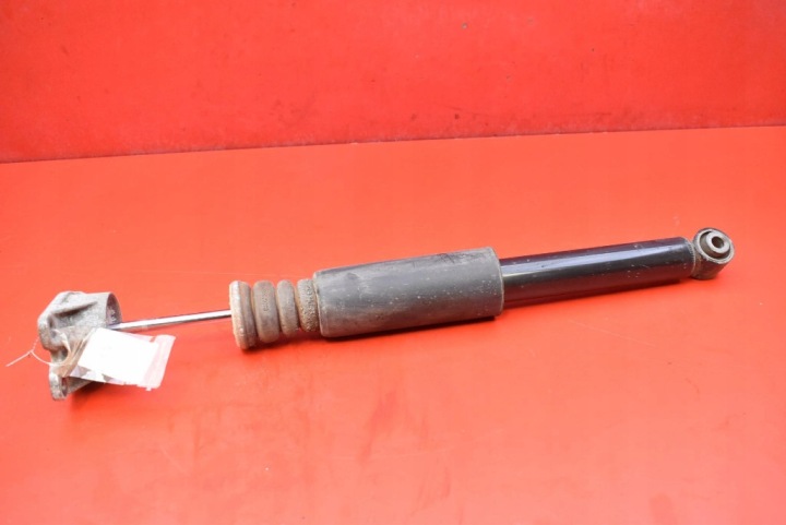 amortizer lijevi stražnji dio 6857465 BMW F46 1.5 D 116 KM 18-21