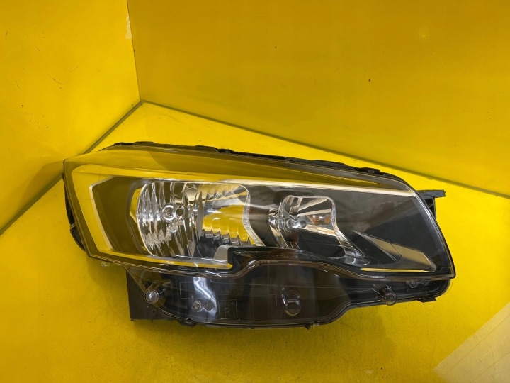 far desna PEUGEOT 508 i LIFT obična 90071092