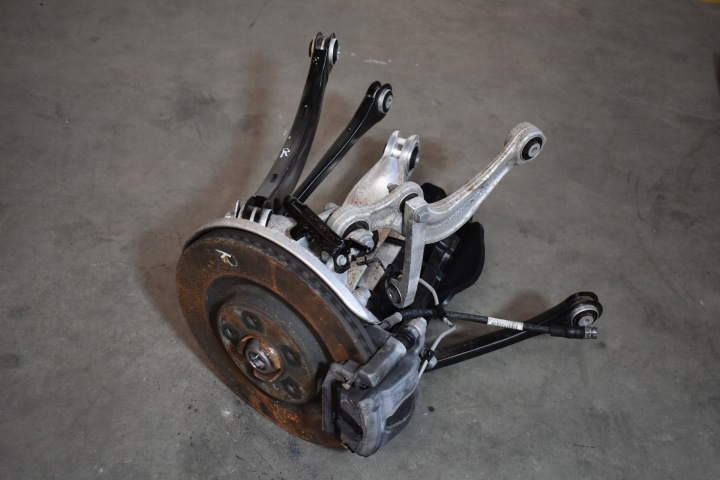 IDEALNE Achsträger heck hinten rechts AUDI Q5 80A. 24R. 1