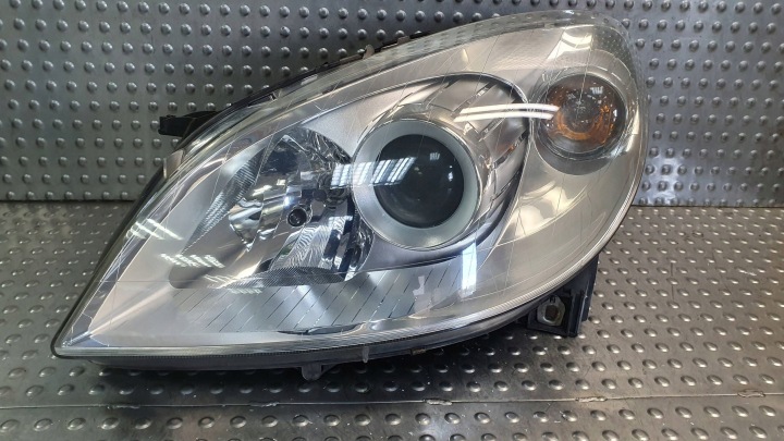 Licht vorne links MERCEDES B-KLASA W245 05- A1698201761