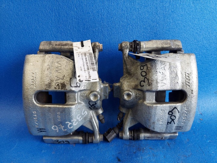 Bremssattel Bremse Sattel vorne AUDI Q2 35TFSI 6791/H,6792/H KPL