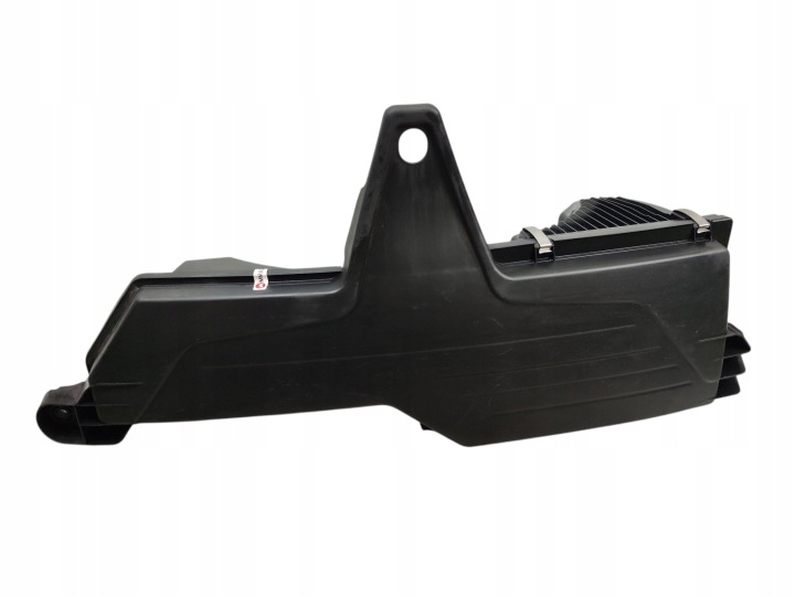 cover of a filter, air BMW F20 F22 F30 F31 F32 F33 F36 2.0 D 8511655