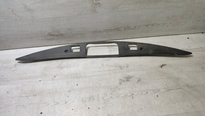 Mercedes-Benz CLA C117 W117 2014 moulding of the rear signs rejestracyjnej