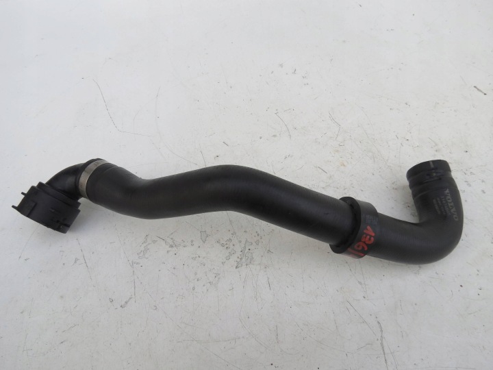 hose radiator VOLVO V90 CROSS COUNTRY 2.0 D5 235KM 2019r 31474845