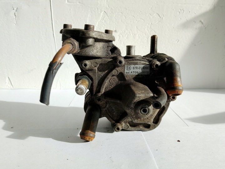 Reduktor Parownik Gas LPG Tomasetto Achille 67R014066