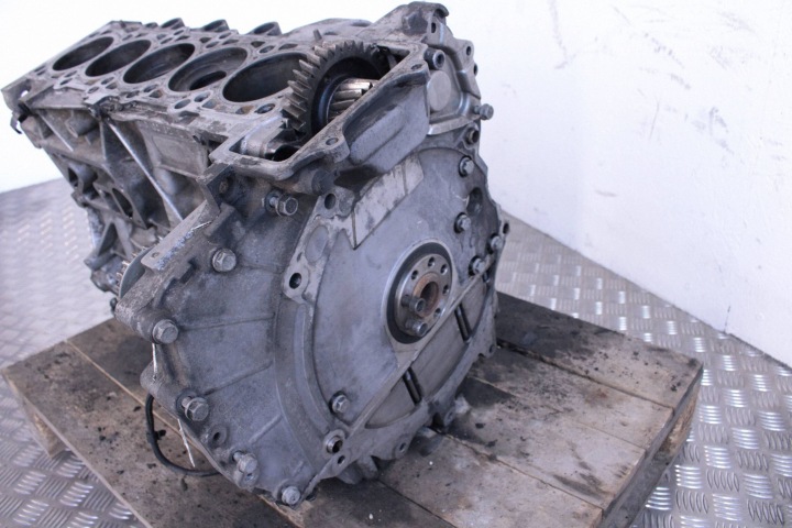 2008 Volkswagen Transporter - Caravelle T5 Motor blok 070103021L 6