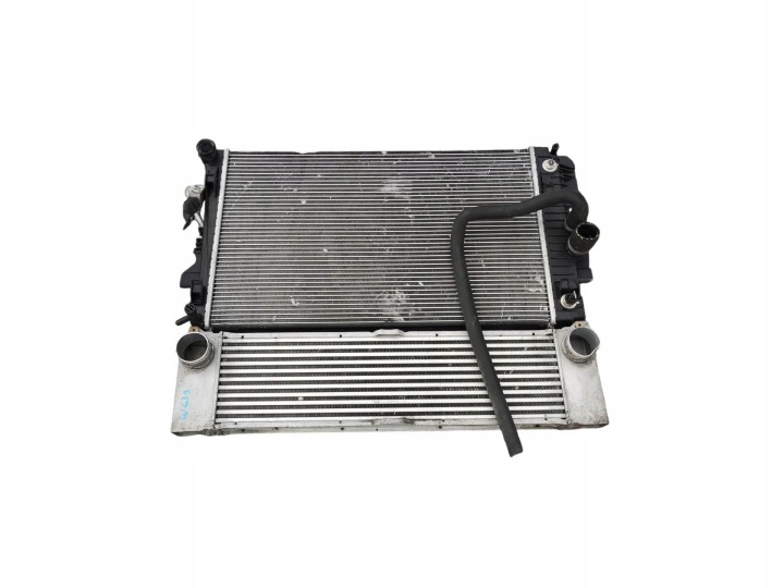 KOMPLET der Kühler Kühler MERCEDES VITO W639 3.0 CDI 2003-2009