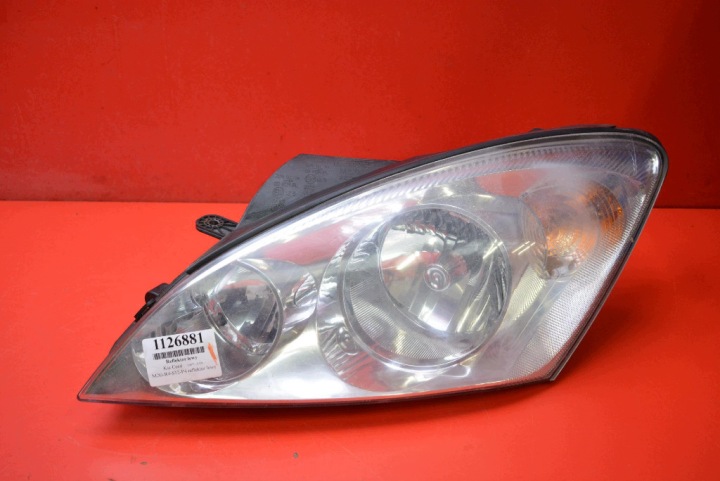 REFLEKTOR left light front EU 92101-1H000 KIA CEED 1 and 06-09