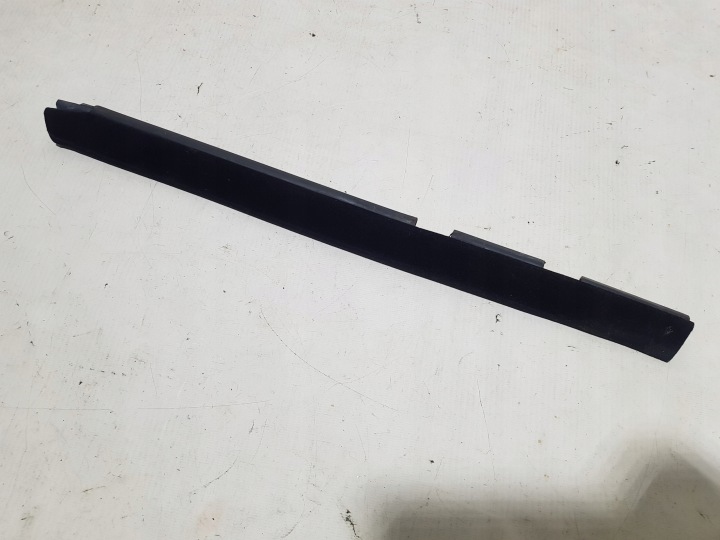 Joint Vitres Gauche MERCEDES SL R230 W230 2306730165