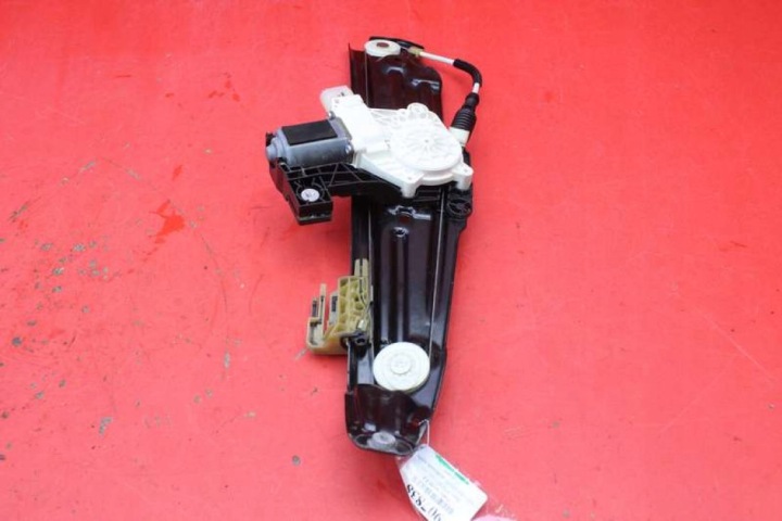 fensterhebermotor rechts heck 7182122 BMW F10 09-13