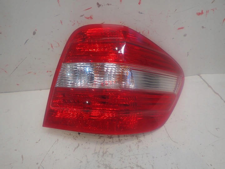 Licht heck hinten rechts MERCEDES ML W164 2005-2009