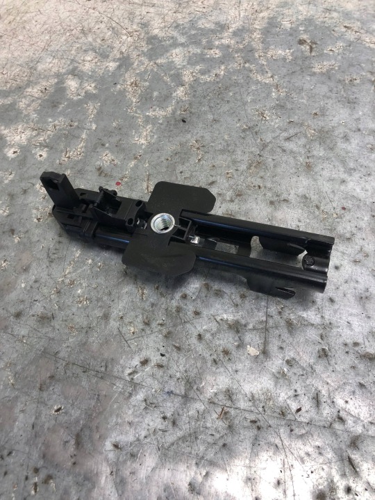 REGULACJA steny AUDI A5 SPORTBACK 8T8857833