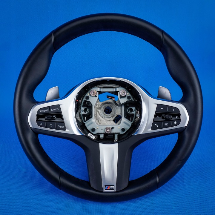 volant skorzana s radením M BMW X3 G01 LCI X4 32309882621 9882621 5407km