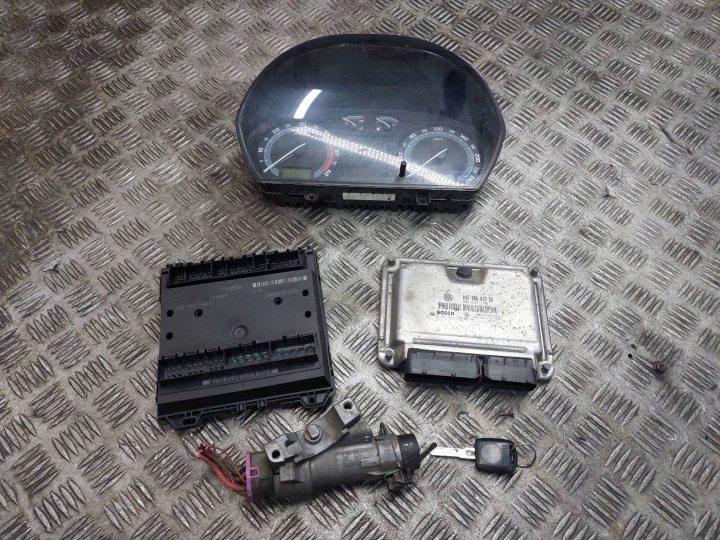 ZESTAW STARTOWY SKODA FABIA und LIFT 045906019BQ 6Q1937049D 4B0905851C