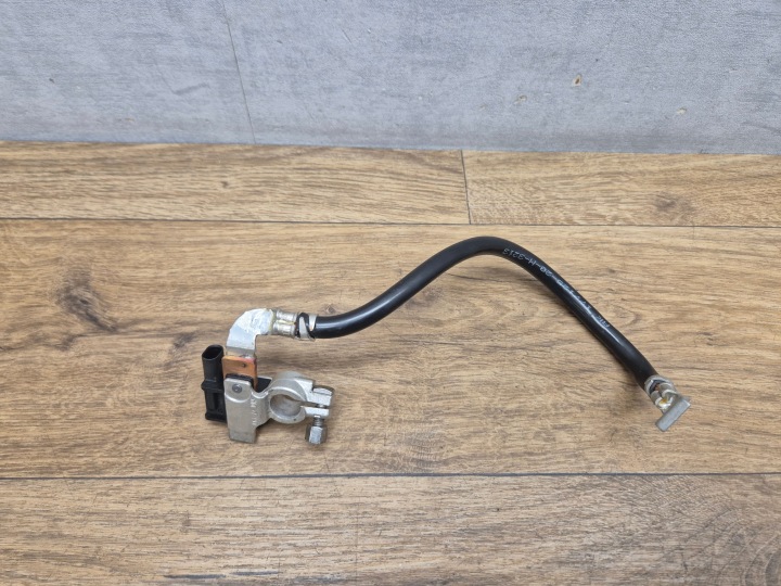 BMW F20 F21 F22 F23 F30 F31 F32 F33 F34 F36 F87 svorka minusová IBS 9306405