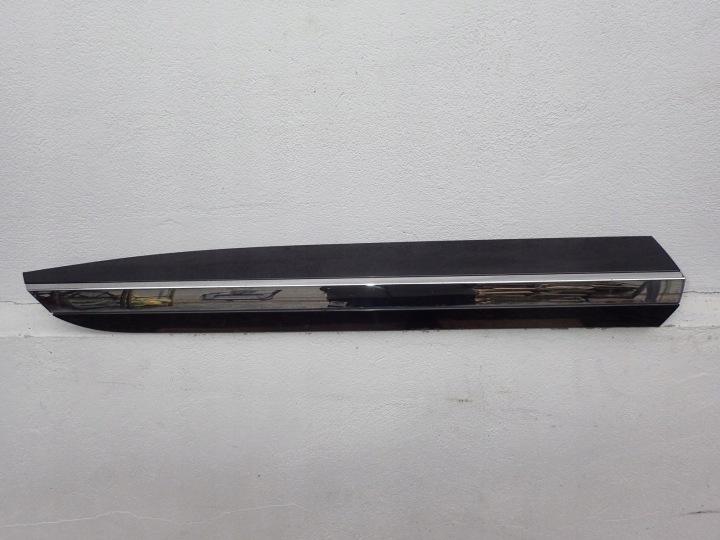 moulding door right rear. rear part VW ARTEON 3G8853992B