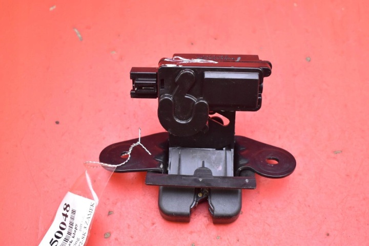 de la Serrure du capot Arrière Porte coffre hayon 906002009R DACIA SPRING 21