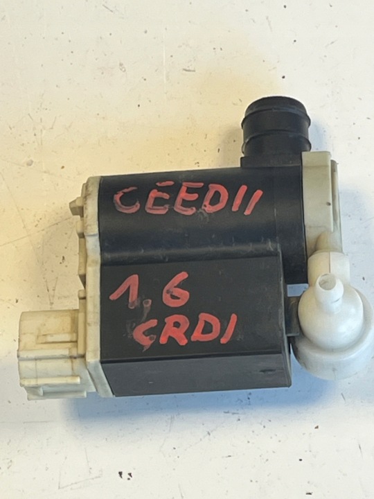 KIA CEED II HYUNDAI I30 II Motor Pumpe Spritzdüse 2012