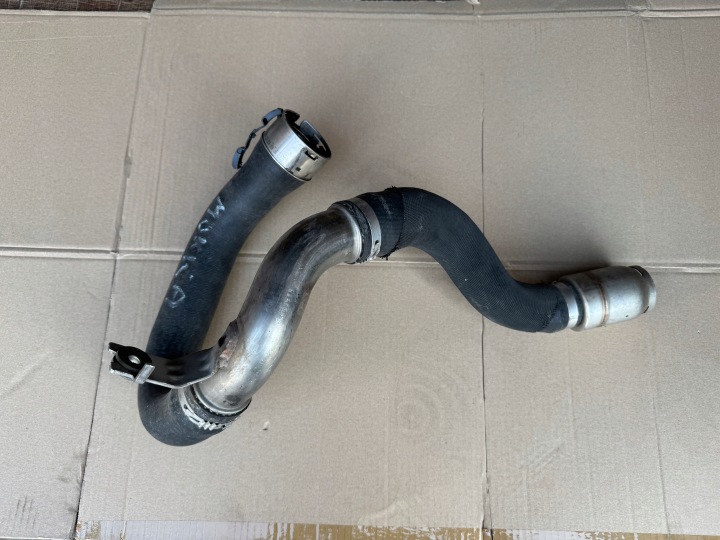 pipe of the intercooler wiring 1.6CDTI Opel Mokka 13480299