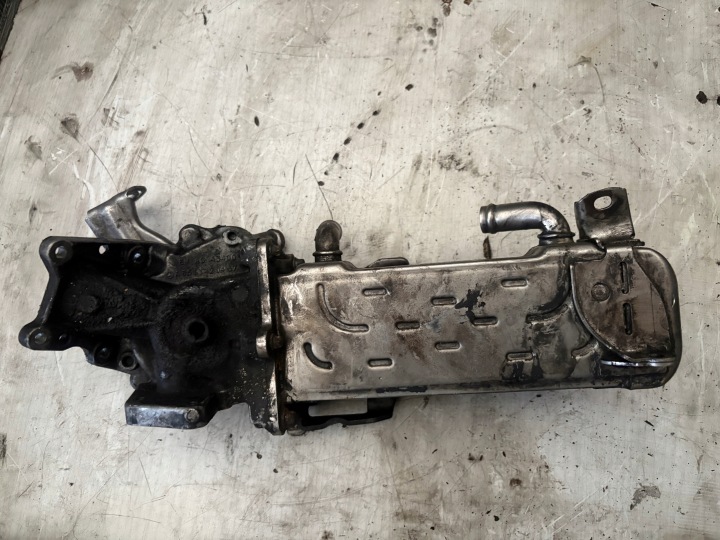 radiator EGR valve KOMPLET MERCEDES V-KLASA W447 2.2 CDI 651 A6511420467