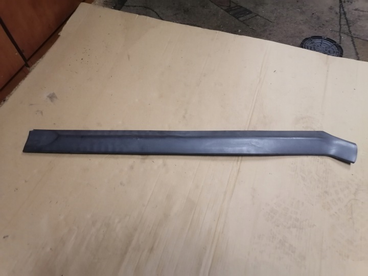 lišta dveře záď ZAFIRA A 0090495