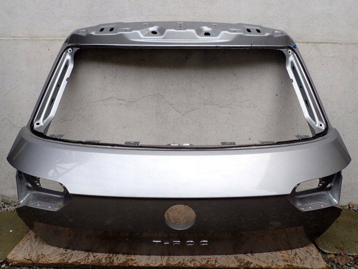 Malle hayon arrière coffre Arrière Couvercle Porte coffre hayon VW T ROC 2GA A11 2018-2025R 2GA827025A