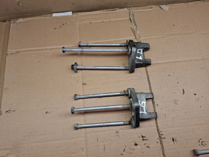 Charnière Portière Droite FERRARI 612 SCAGLIETTI F137