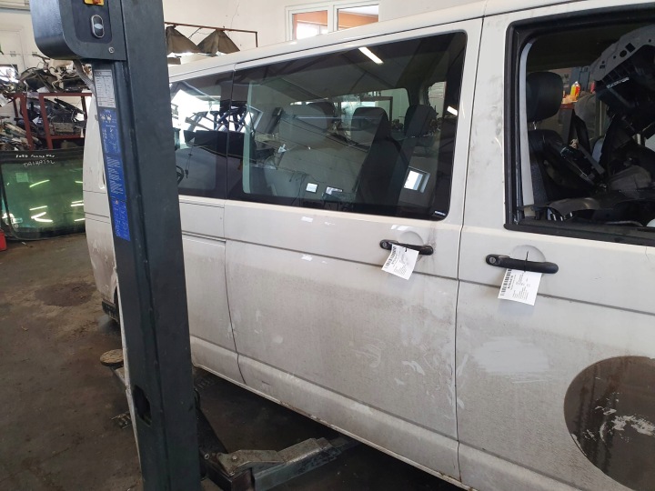 Tür PRZESUWNE seitlich L902 VOLKSWAGEN TRANSPORTER T5