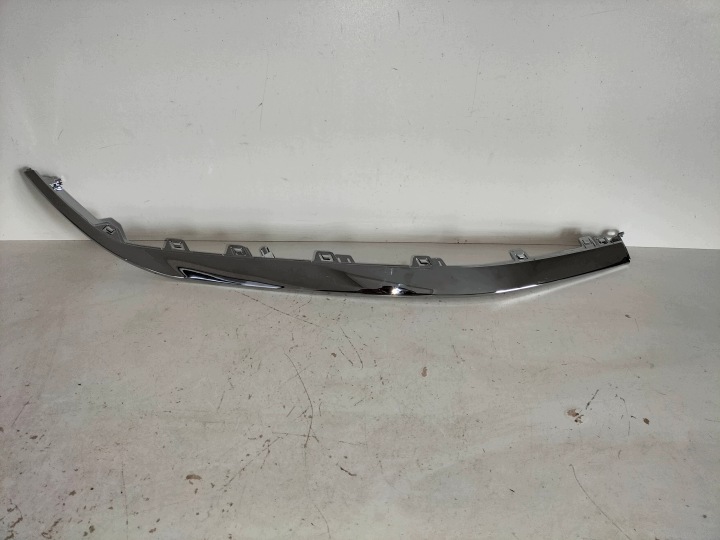 Leiste Schutzleiste Blende Gehäuse der Stoßstange vorne rechts HYUNDAI TUCSON 4 IV 20-24