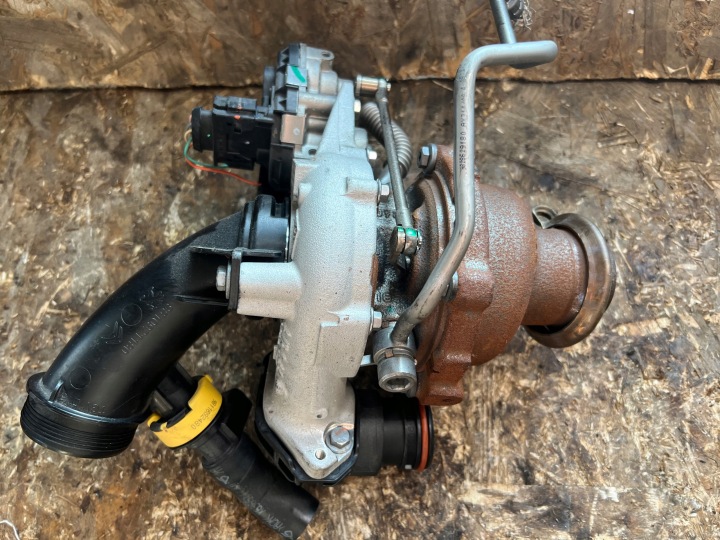 PEUGEOT CITROEN OPEL 1,5 BLUE HDI turbo 9835855380