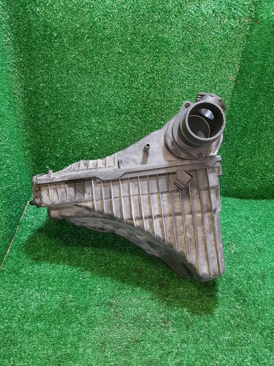 Boîte a filtre AUDI Q7 7L6129601AJ 4.2TDI