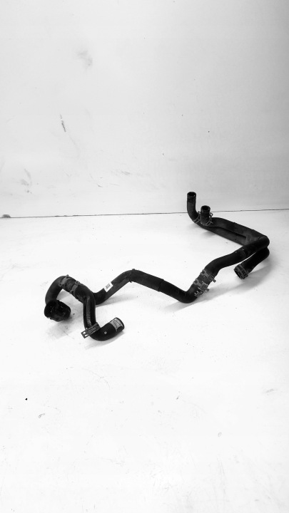 Schlauch Rohr rohr des Wassers AUDI A4 B8 A5 8T Q5 8R 8K0819334AG