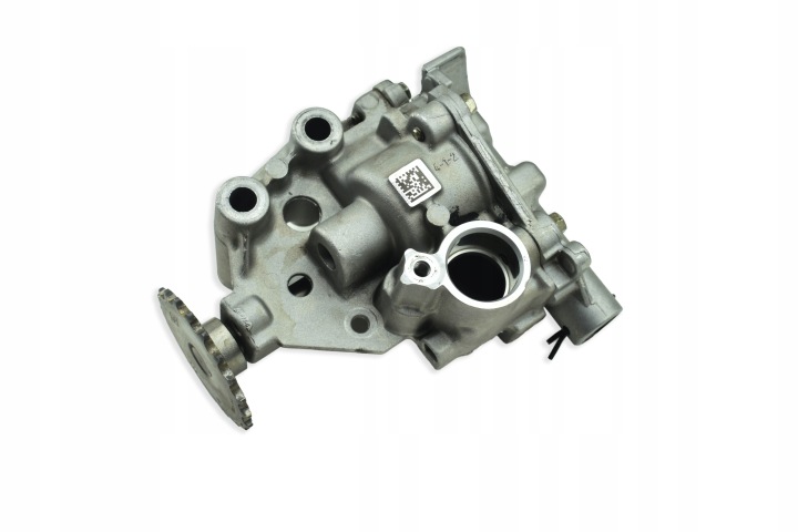 oil pump RENAULT TRAFIC II VIVARO A 2.0 DCI 8200345757
