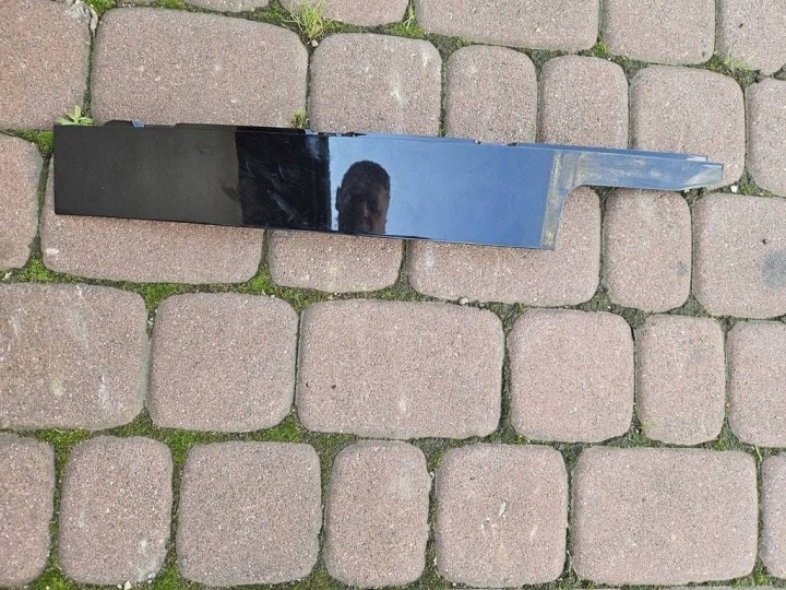 Leiste Schutzleiste Tür Fenster vorne vorne rechts Opel Adam 13355656