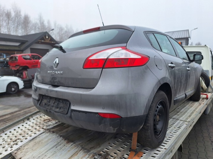 RENAULT MEGANE 3 III 08-12 HB 5D NAROZNA DO des Kotflügels Licht heck rechts