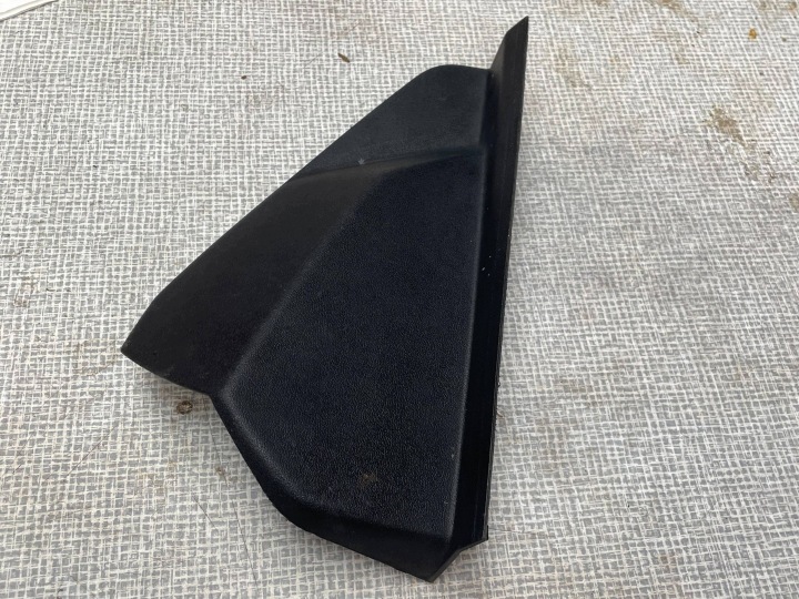 ZASLAPKA Latérale/côté du tableau de bord ROZDZIELCZEJ AUDI Q5 SQ5 GU 8MA857085 @M