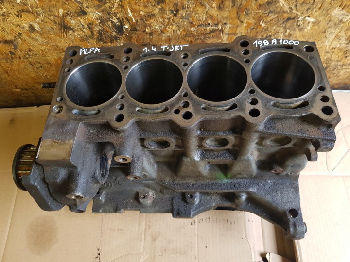 FIAT BRAVO II 1.4T T-JET 198A1000 BLOK DES MOTORS