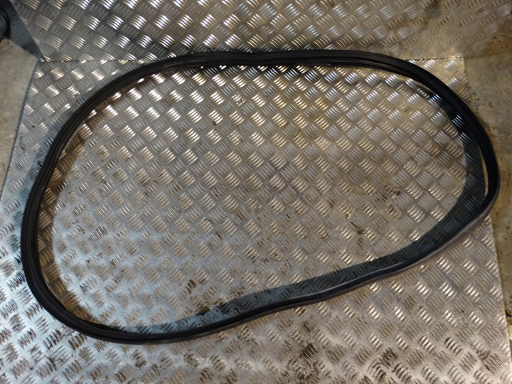 Joint Portière Droit Arrière MERCEDES GT W290 X290 1