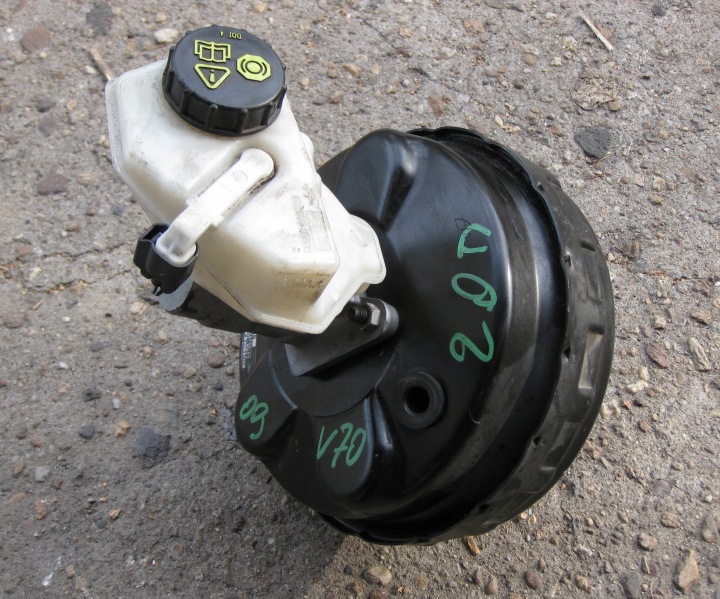 VOLVO V70 2.0 D 09R servo servo bubanj P31274701
