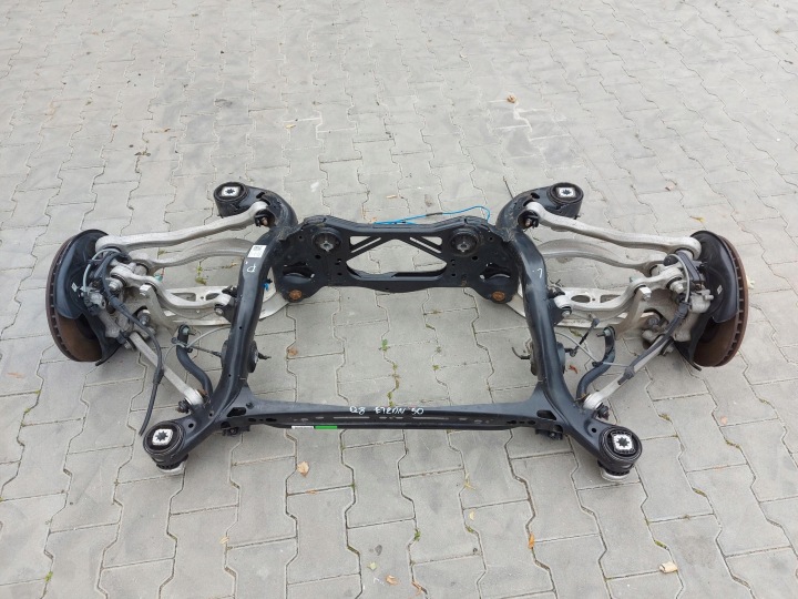 Audi Q8 E-TRON Achsträger hinten Vorderachsträger Achsträger heck 4ke505235r