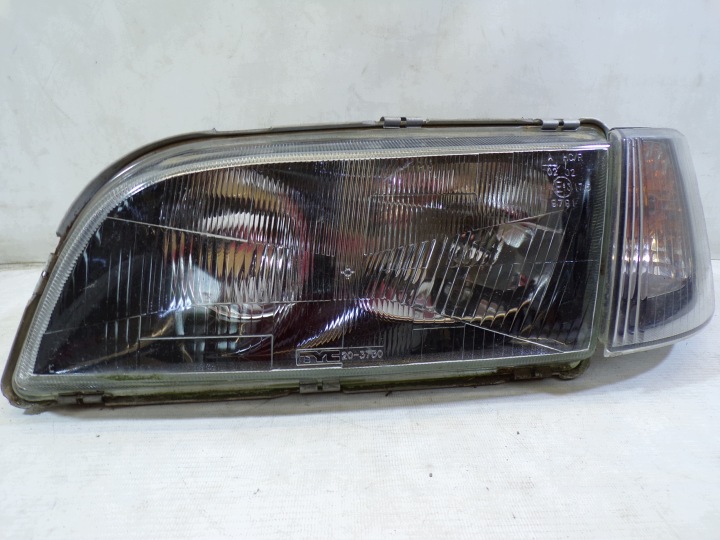 Feux phare Avant Avant Gauche VOLVO V40 1 et S40 (K1)