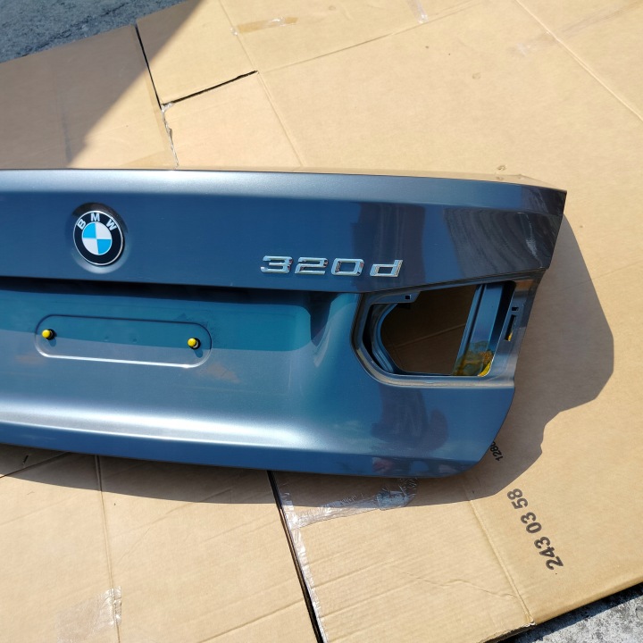 BMW F30 MININER GRAU B39 8